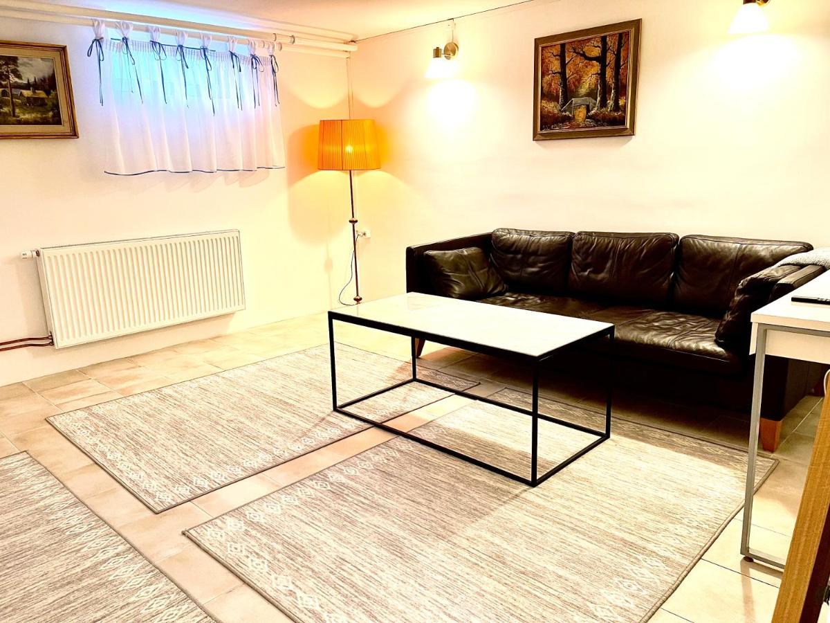 3 Rooms With Private Kitchen & Private Bathroom 5B Gävle Extérieur photo
